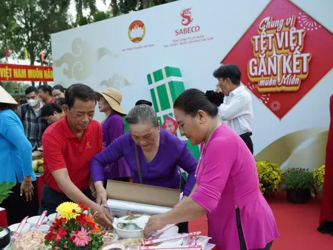 Cùng đón Tết sớm qua chiến dịch của Sabeco