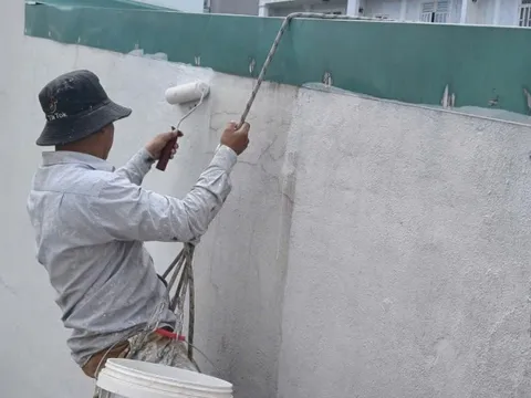 Những chuyến tăng ca cuối năm kiếm tiền về quê đón Tết