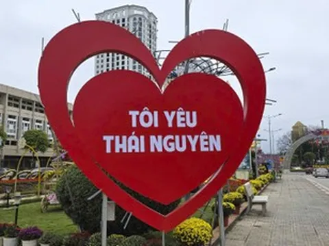 Thái Nguyên hồi sinh sau trận lũ lịch sử, rộn ràng đón Tết