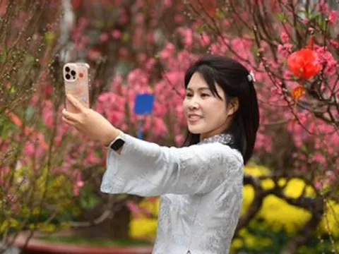 Dự báo thời tiết 19/2/2026 (mùng 3 Tết): Hà Nội vài nơi mưa xuân, cao nhất 22 độ