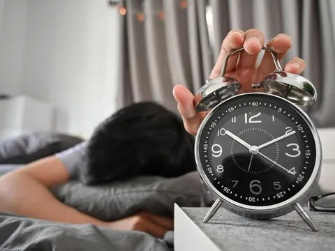 Chuyên gia cảnh báo 'ngủ nướng' trong dịp Tết Nguyên đán có thể gây hại sức khỏe