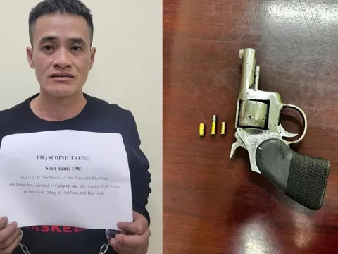Bắt đối tượng dùng súng cướp ô tô ở Bắc Ninh