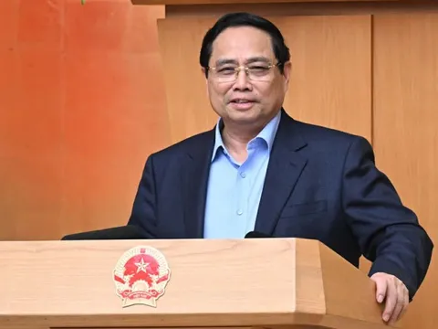 Thủ tướng: Phấn đấu 19-5 tới thông tuyến cao tốc từ Cao Bằng tới Cà Mau theo tiêu chuẩn mới