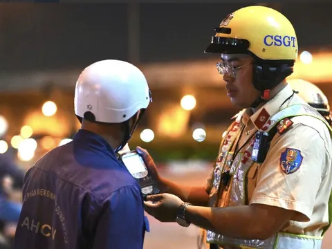Vì sao vi phạm nồng độ cồn tăng vào dịp Tết?
