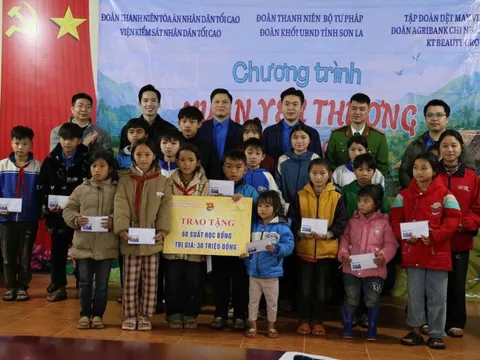 Xuân yêu thương-Tết ấm vùng cao: Hành trình Tết ấm tai Suối Tọ