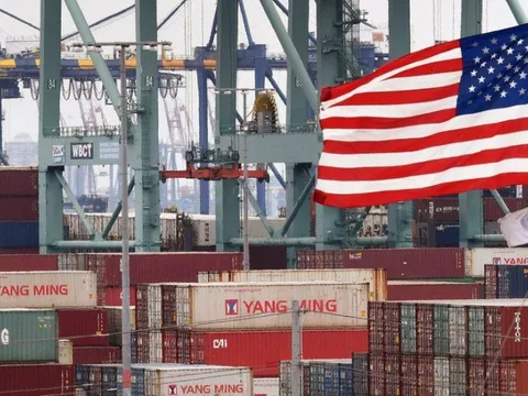 Mỹ ngừng thu thuế đối ứng từ ngày mai 24-2