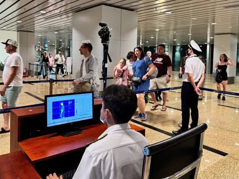 Khánh Hòa siết chặt cửa khẩu, trực 24/24 ngăn vi rút Nipah xâm nhập