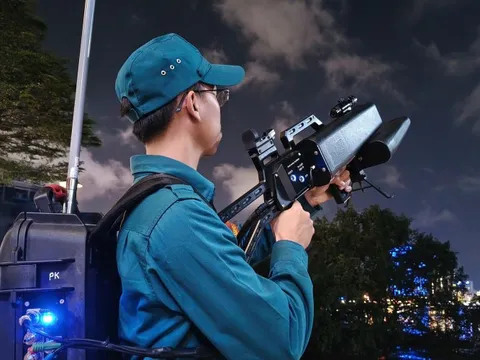 Đà Nẵng trang bị súng chế áp, cử lực lượng tuần tra 24/24h xử lý flycam bay trái phép