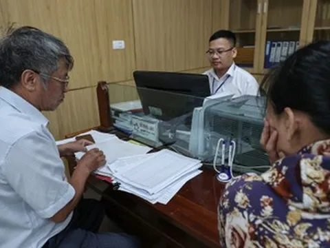 Năm 2026, lao động nam đóng BHXH 16 năm được giải quyết về hưu thế nào?