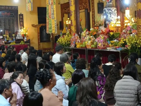 Biến tướng dâng sao giải hạn