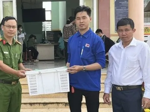 Đang dạo vườn, thanh niên Tây Ninh bất ngờ phát hiện Rồng Đất quý hiếm