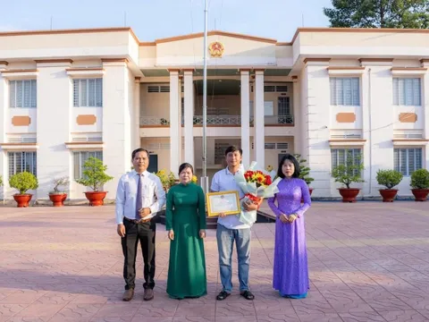 Khen thưởng nam thanh niên dũng cảm cứu sống bé trai ở Tây Ninh