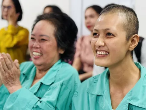 Những nữ 'chiến binh K' rạng rỡ nụ cười trước thềm 8-3, truyền động lực vượt qua bệnh tật