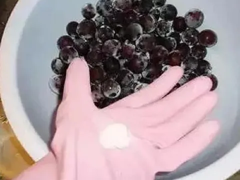 Loại quả quen thuộc dễ dính thuốc trừ sâu, thấy bán nhiều ở chợ nhưng đừng mua vội