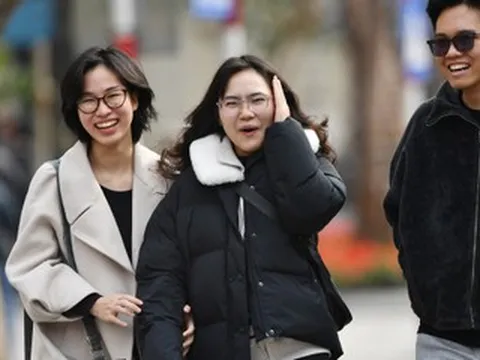 Không khí lạnh tràn về, miền Bắc chuyển rét, ngày mai có thể hửng nắng