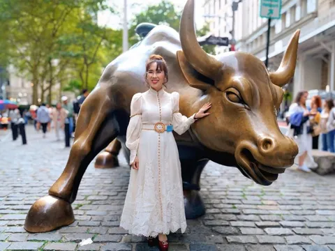 Cổ phiếu VJC chiết khấu 30%, con trai bà Nguyễn Thị Phương Thảo muốn chi hơn 300 tỉ 'bắt đáy'