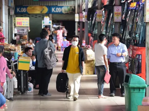 TP.HCM: 102 tuyến xe tăng giá vé, Phương Trang chưa tăng, xe công nghệ chạy điện giảm giá