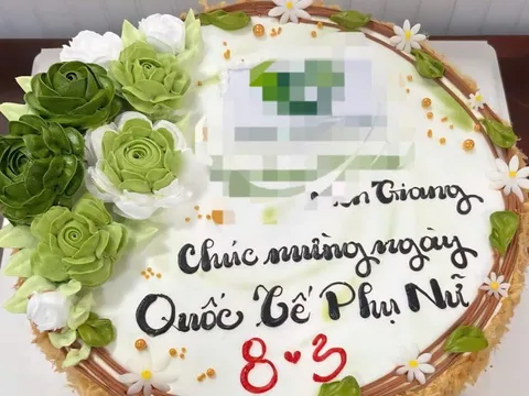 Tạm đình chỉ hoạt động cơ sở cung cấp bánh kem làm 63 người ngộ độc