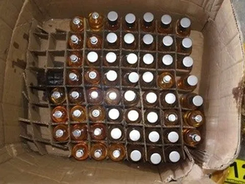 Triệt phá đường dây nước hoa giả hàng chục tỷ đồng ở Đồng Nai, truy tìm người bị hại