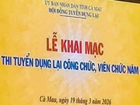 Vì sao hơn 200 cán bộ, công chức Cà Mau phải thi tuyển lại?