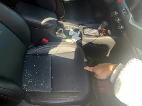 Đập kính ô tô trộm tài sản, kẻ có 6 tiền án sa lưới