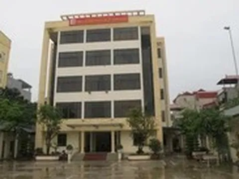 Sếp doanh nghiệp trăm tỉ xin từ chức để làm quân nhân chuyên nghiệp