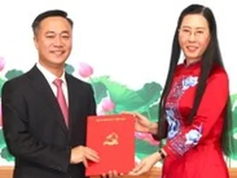 Thứ trưởng Bộ Xây dựng Nguyễn Việt Hùng giữ chức Phó bí thư Tỉnh ủy Khánh Hòa