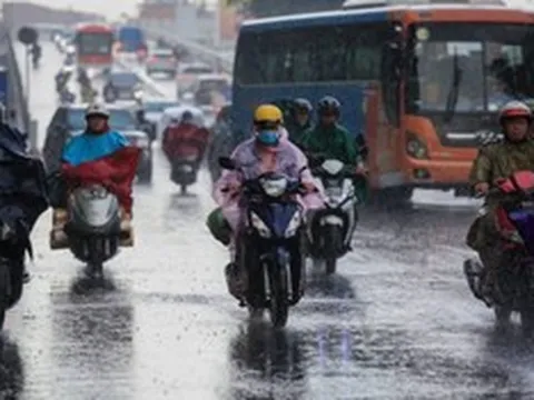 Miền Bắc mưa dông kèm gió giật, sắp đón nắng nóng gay gắt bao phủ trên diện rộng