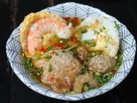 Vì sao chúng ta không thể ngừng ăn vặt ngay cả khi chẳng hề đói?