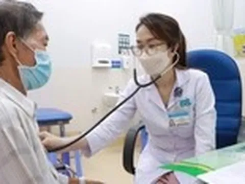 Bệnh viện Ung bướu TP.HCM triển khai tuần lễ tiêm vắc xin 0 đồng và tầm soát ung thư cho người dân