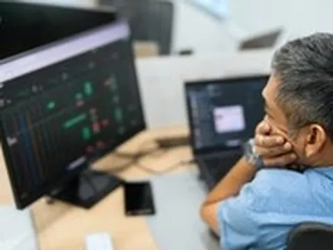 Giai đoạn bất định chưa đi qua, vì sao nhiều công ty chứng khoán chọn ‘tấn công’?