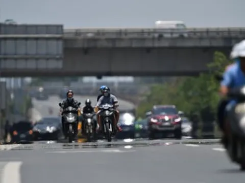 Dự báo thời tiết 7/4/2026: Nắng nóng đầu mùa 'đổ lửa' gay gắt, Trung Bộ vượt 40 độ