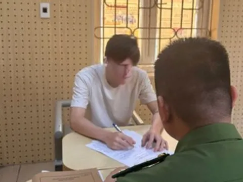 Bé gái 14 tuổi bị nam thanh niên quen qua Facebook xâm hại tình dục