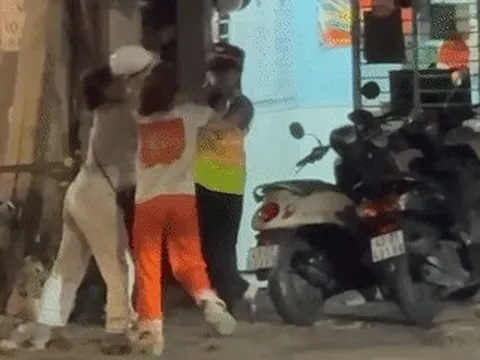 Hai nhân viên đường sắt kể phút bị người phụ nữ vượt rào chắn hành hung, phải nhập viện