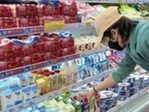 Sữa nguyên kem hay sữa ít béo?