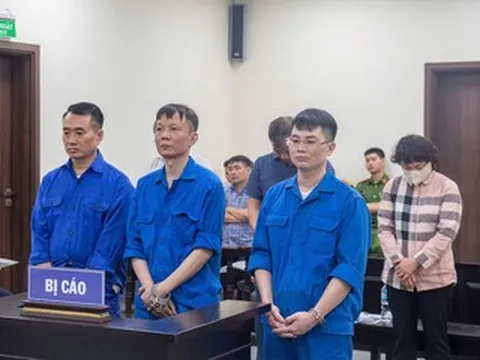 Yêu cầu điều tra bổ sung vụ 6 cựu cán bộ ở Hà Nội nhận hối lộ