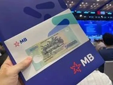 Chuyện mùa đại hội: Ngân hàng lớn 'cắt' tiền ăn trưa vì lượng cổ đông… quá đông