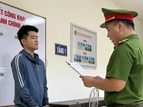 Bắt đối tượng làm giả sổ đỏ, rao bán đất rồi chiếm đoạt gần 500 triệu đồng