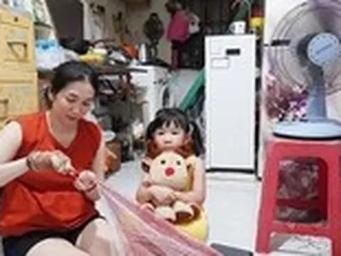 Nắng nóng, người ở trọ thêm gánh lo