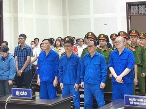 Giám đốc công ty than ở Quảng Ninh cùng 11 bị cáo được hưởng án treo