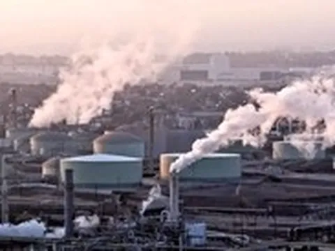 Giá dầu giảm khi có tín hiệu Mỹ - Iran nối lại đàm phán