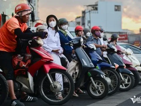 Xe máy 5 năm đã phải kiểm định khí thải: Có quá sớm?