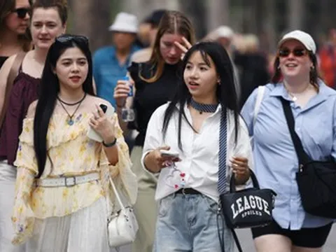 Dự báo thời tiết 16/4/2026: Miền Bắc hạ nhiệt, đêm đón không khí lạnh kèm mưa giông