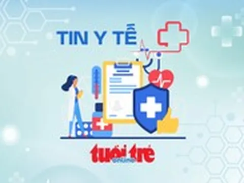 Bé 2 tuổi ngộ độc nặng sau khi nuốt vật màu xanh anh trai mang từ trường về