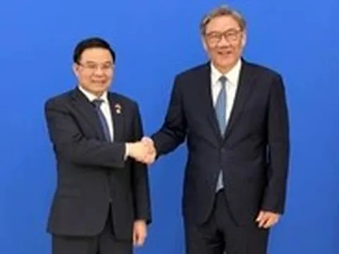Bộ trưởng Thương mại Trung Quốc: Tạo thuận lợi để Việt Nam xuất khẩu qua thương mại điện tử