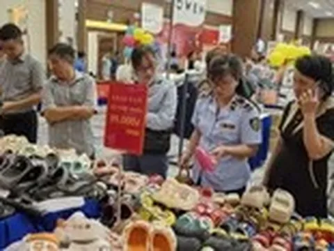 Lễ 30-4, đến Cần Thơ sắm hàng hiệu giảm giá đến 80%