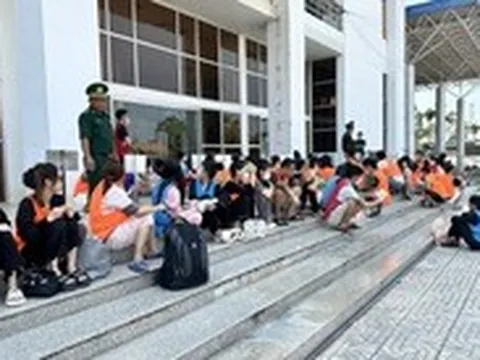 Đồng Tháp tiếp nhận 226 công dân Việt Nam về từ Campuchia
