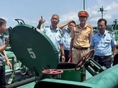 Kiểm tra cảng ở Vũng Tàu, liên tiếp phát hiện tàu chở lượng lớn dầu không nguồn gốc