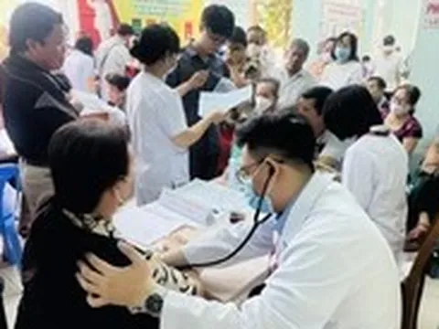 Gần 30.000 người dân TP.HCM khám bệnh miễn phí, phát hiện hơn 64% có vấn đề sức khỏe