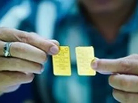 Giá vàng biến động theo tin tức cuộc chiến Mỹ - Iran